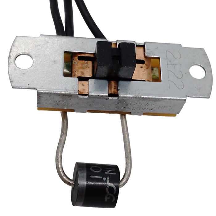 Выключатель воздуходувки электрической CHAMPION EB1000