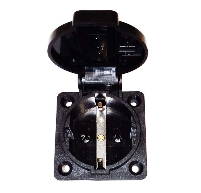 Розетка A-Type (16A/250V) на панели управления бензинового генератора Fubag TI 2600