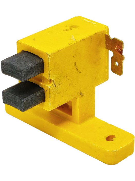 Щетки коллекторные бензогенератора CHAMPION GG11000Е, DG10000E/E3 3063000090005 - фото 490479