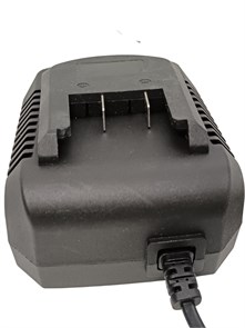 {{productViewItem.photos[photoViewList.activeNavIndex].Alt || productViewItem.photos[photoViewList.activeNavIndex].Description || 'Зарядное устройство 1UB HansKonner для перфоратора HRH1824BL и УШМ HAG18125BL'}}