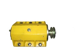 {{productViewItem.photos[photoViewList.activeNavIndex].Alt || productViewItem.photos[photoViewList.activeNavIndex].Description || 'Вибратор виброплиты Masterpac PC5018'}}